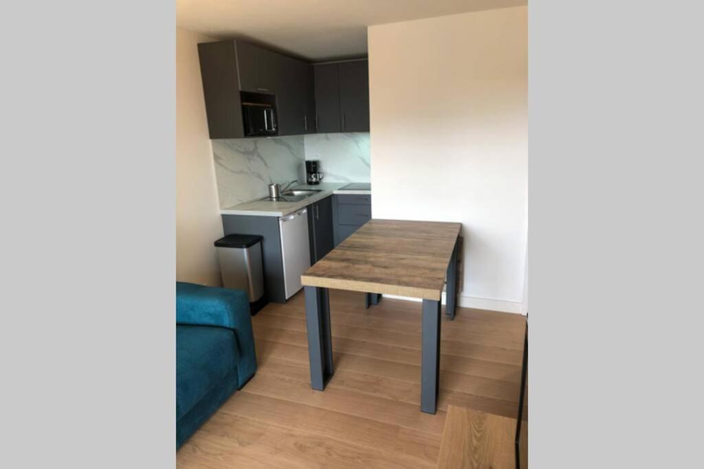 Appartement En Bord De Mer Sete Bagian luar foto