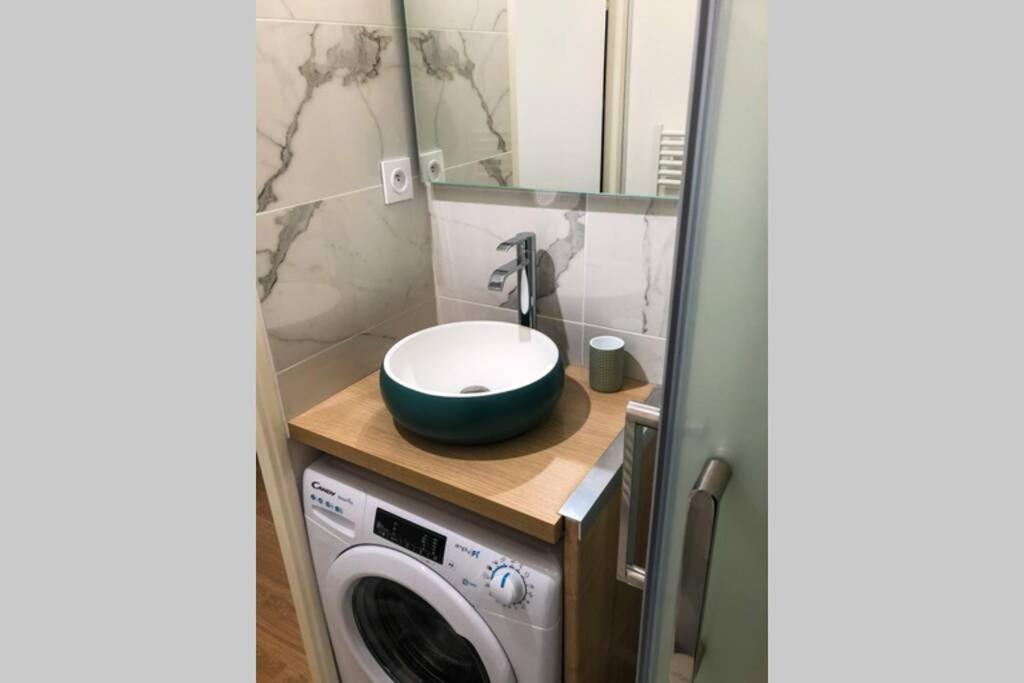 Appartement En Bord De Mer Sete Bagian luar foto