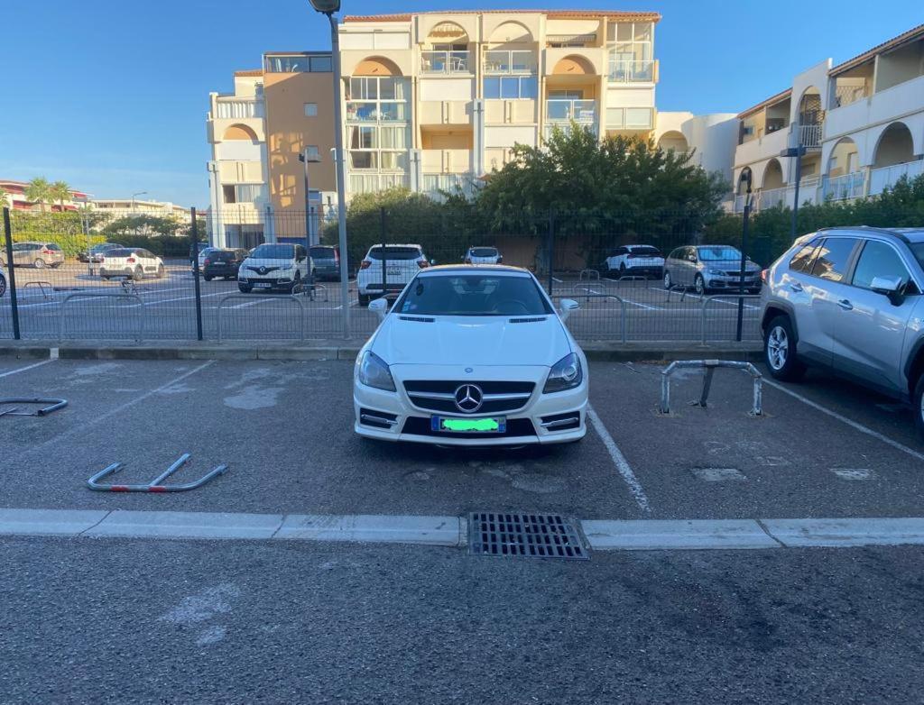 Appartement En Bord De Mer Sete Bagian luar foto